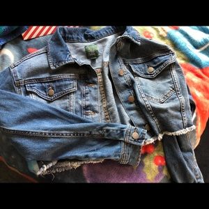 Cropped jean jacket
